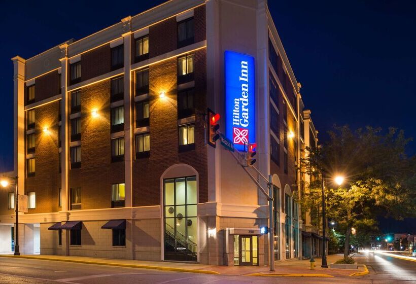 בית מלון כפרי Hilton Garden Inn Terre Haute