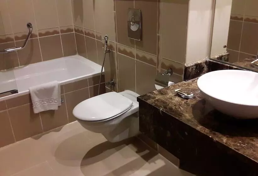 هتل Landmark Riqqa