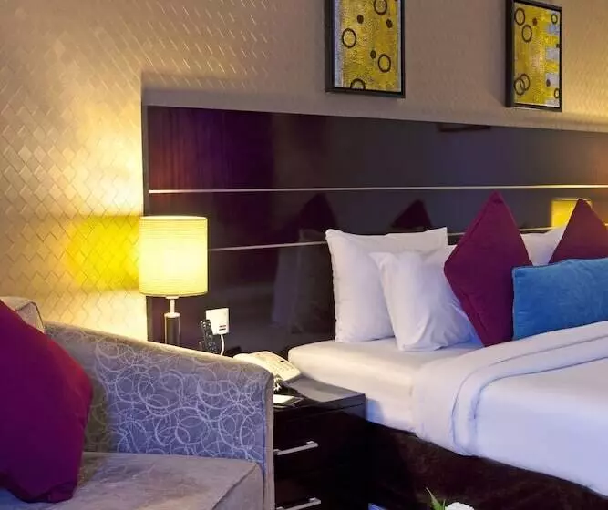 هتل Landmark Riqqa