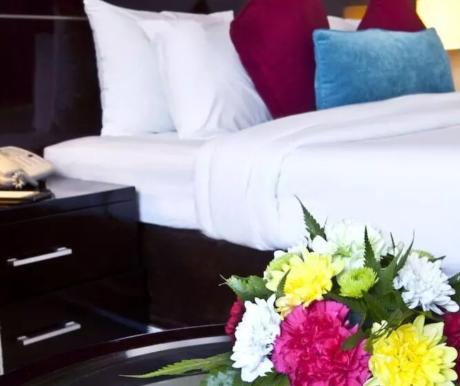 هتل Landmark Riqqa