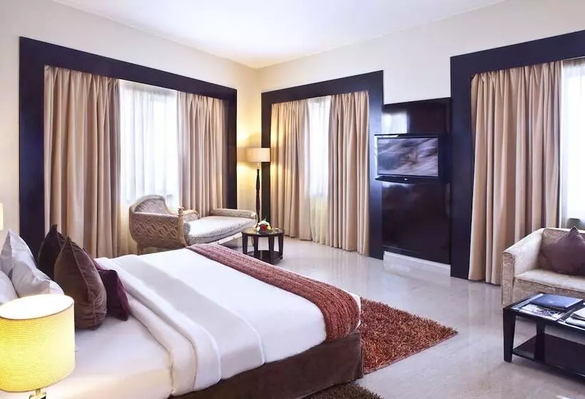 هتل Landmark Riqqa