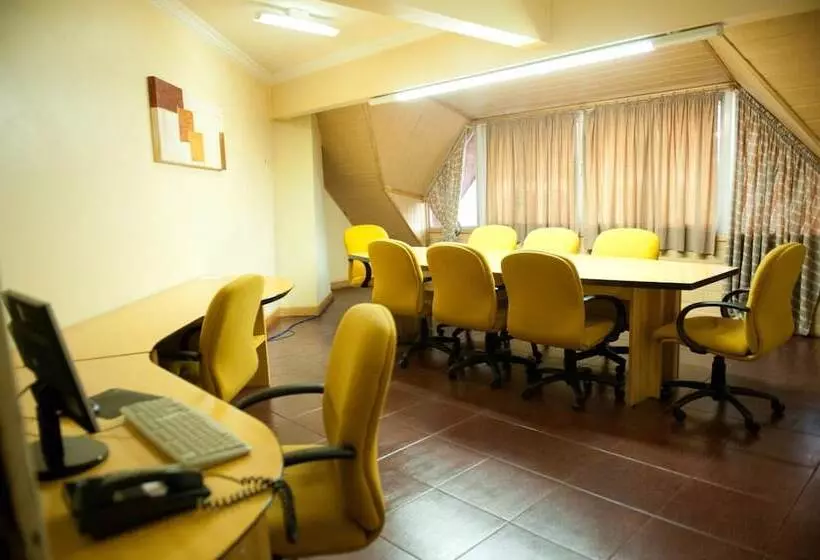 هتل Maitá Palace