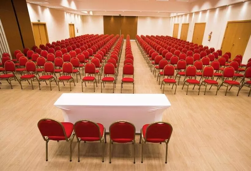 هتل Maitá Palace