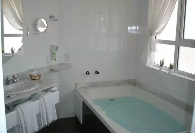 هتل Maitá Palace