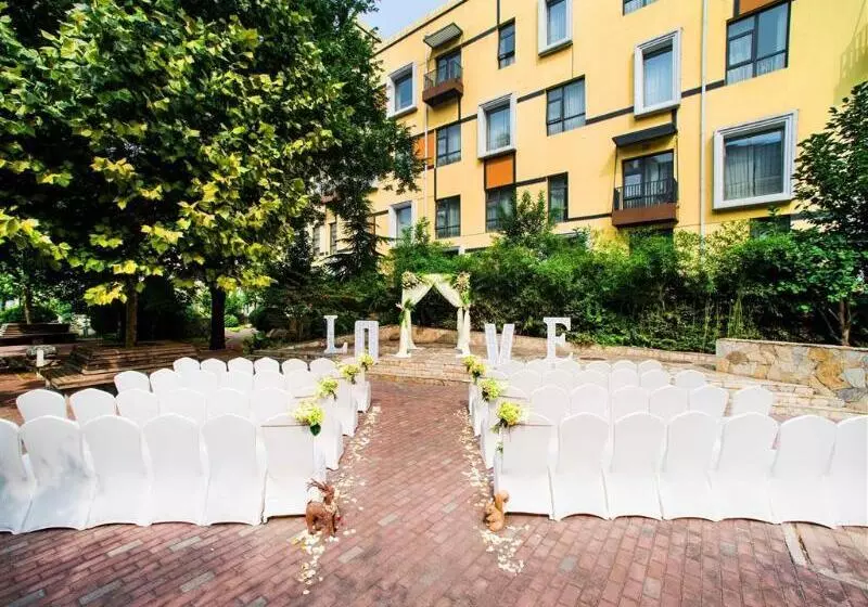 ホテル Mercure Beijing Downtown