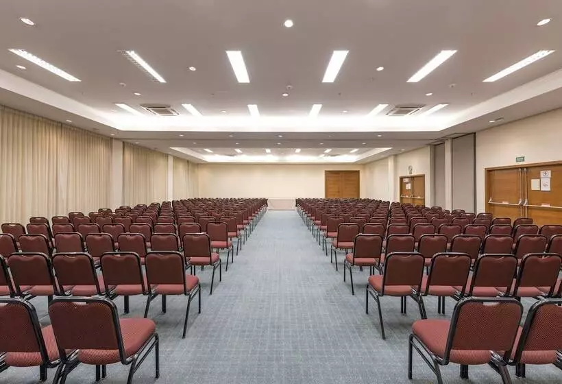 Hotel Monreale Plus Sao Jose Dos Campos