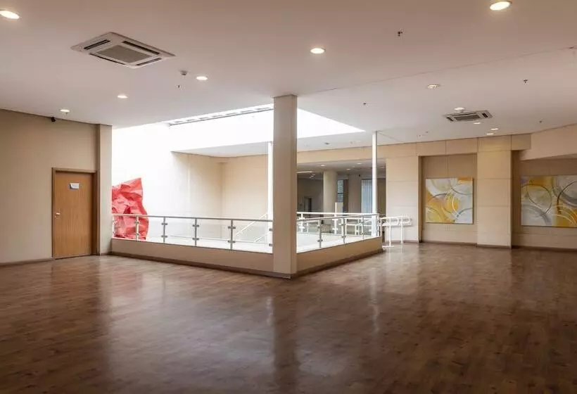 Hotel Monreale Plus Sao Jose Dos Campos