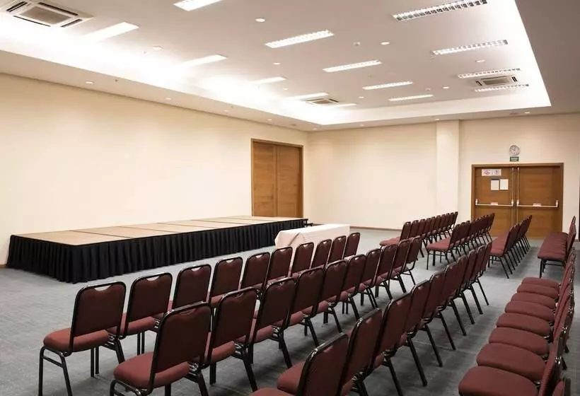 Hotel Monreale Plus Sao Jose Dos Campos