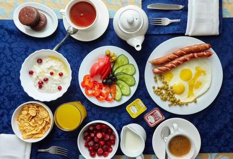 בית מלון כפרי Oktyabrskaya