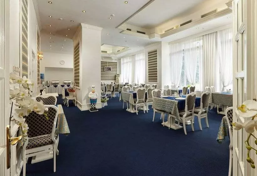 בית מלון כפרי Oktyabrskaya