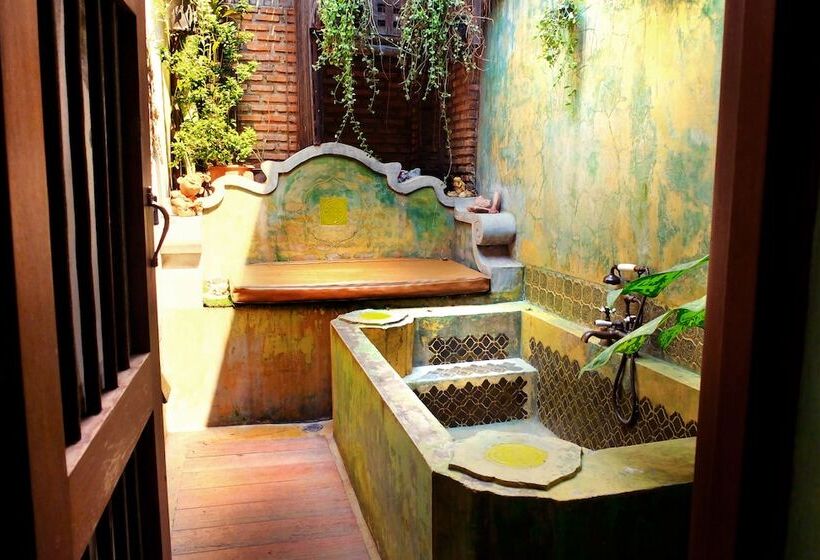 هتل Old Capital Bike Inn Sha Certified