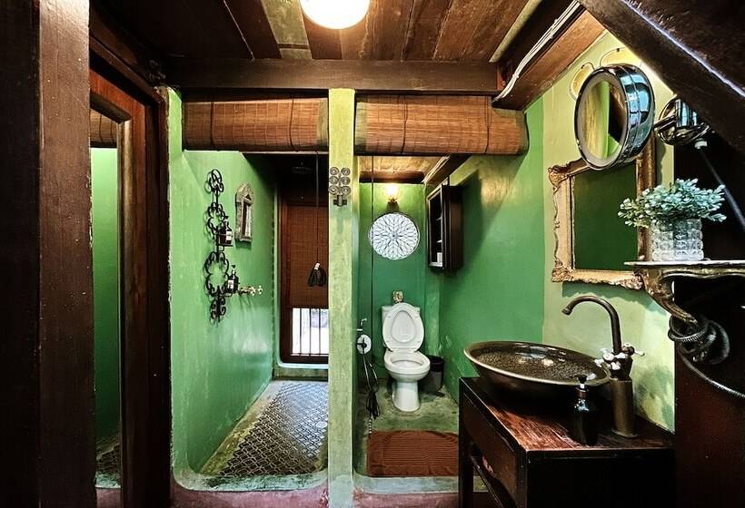 هتل Old Capital Bike Inn Sha Certified