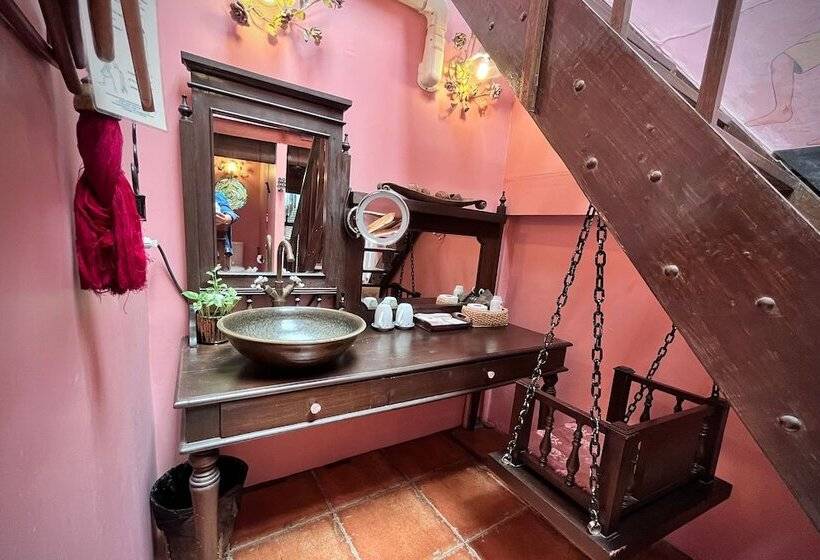 هتل Old Capital Bike Inn Sha Certified