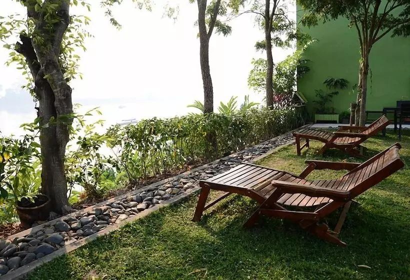 בית מלון כפרי Serene At Chiang Rai