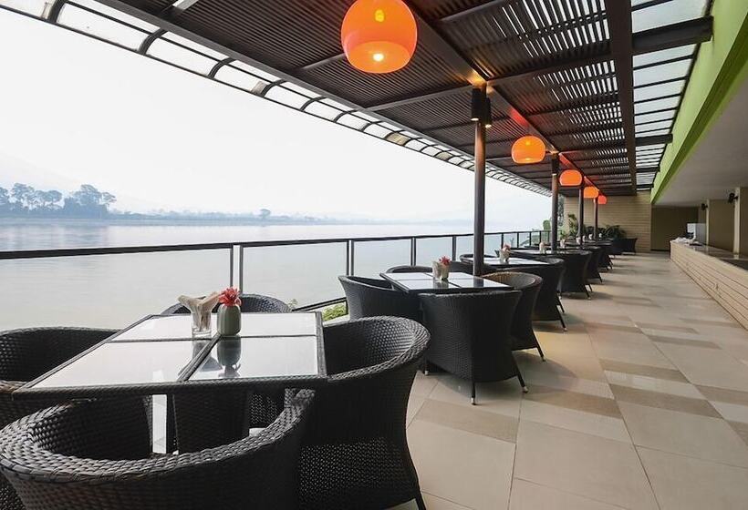 בית מלון כפרי Serene At Chiang Rai