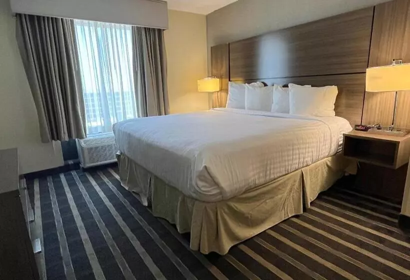 Sky Point Hotel & Suites   Atlanta Airport