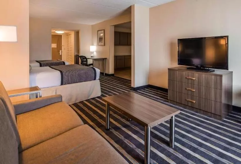 Sky Point Hotel & Suites   Atlanta Airport