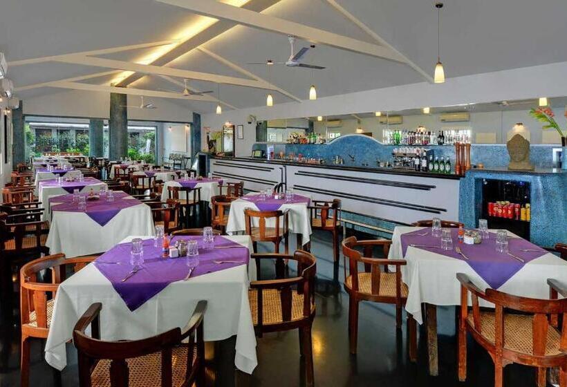 בית מלון כפרי Sunderban Resort & Spa