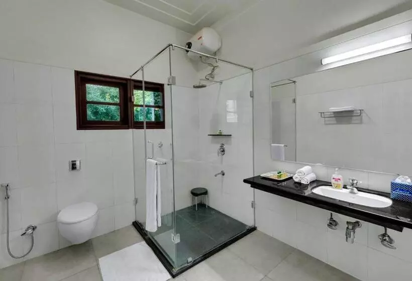 فندق Sunderban Resort & Spa