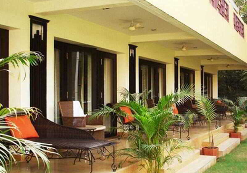 בית מלון כפרי Sunderban Resort & Spa