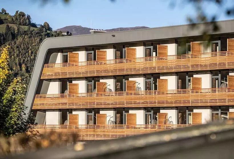 Tauern Spa Hotel & Therme