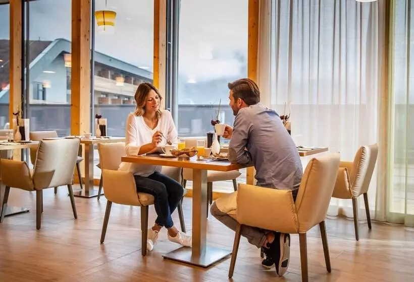 Tauern Spa Hotel & Therme