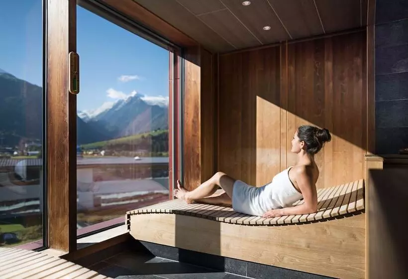 Tauern Spa Hotel & Therme