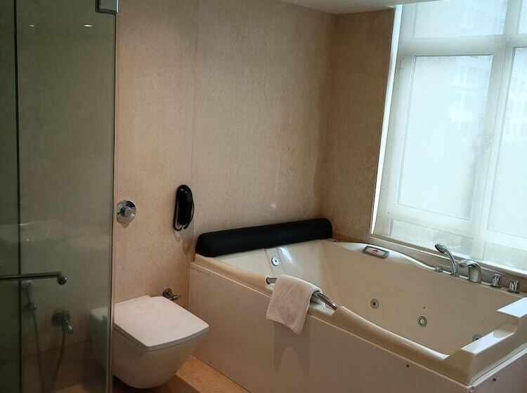 בית מלון כפרי The Beatle