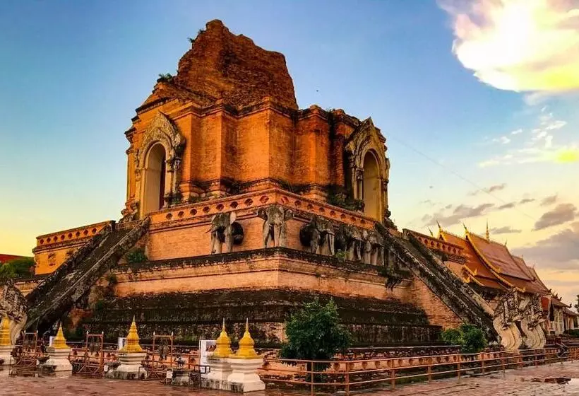 ホテル The Rim Chiang Mai