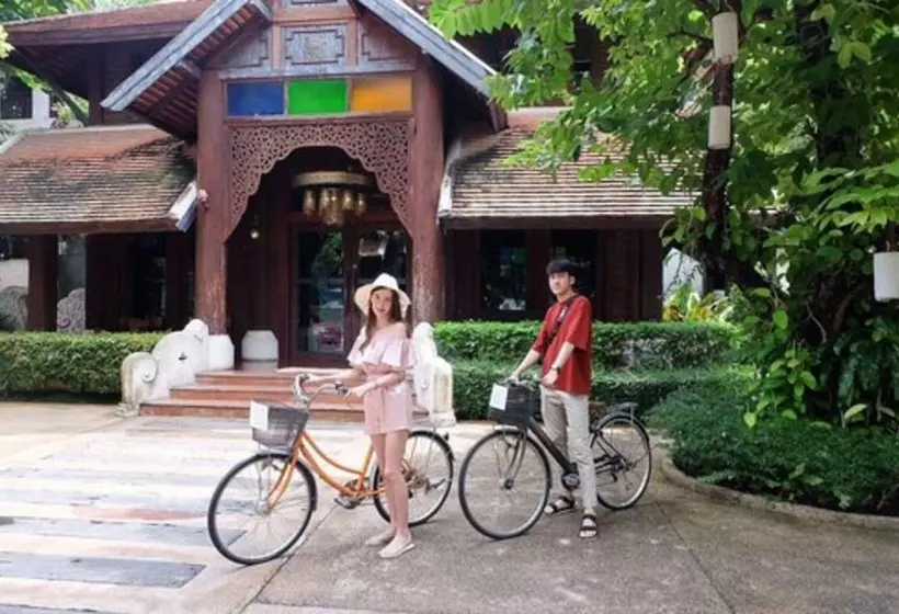 ホテル The Rim Chiang Mai