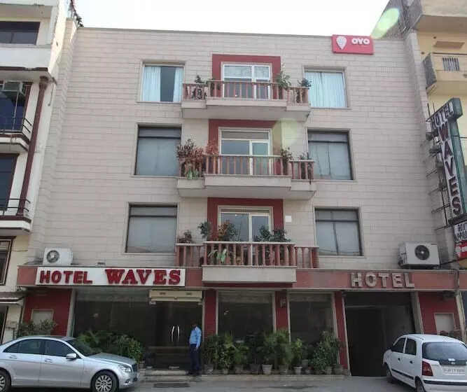 ホテル Waves