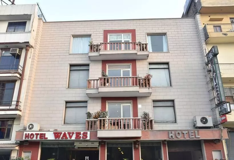 ホテル Waves