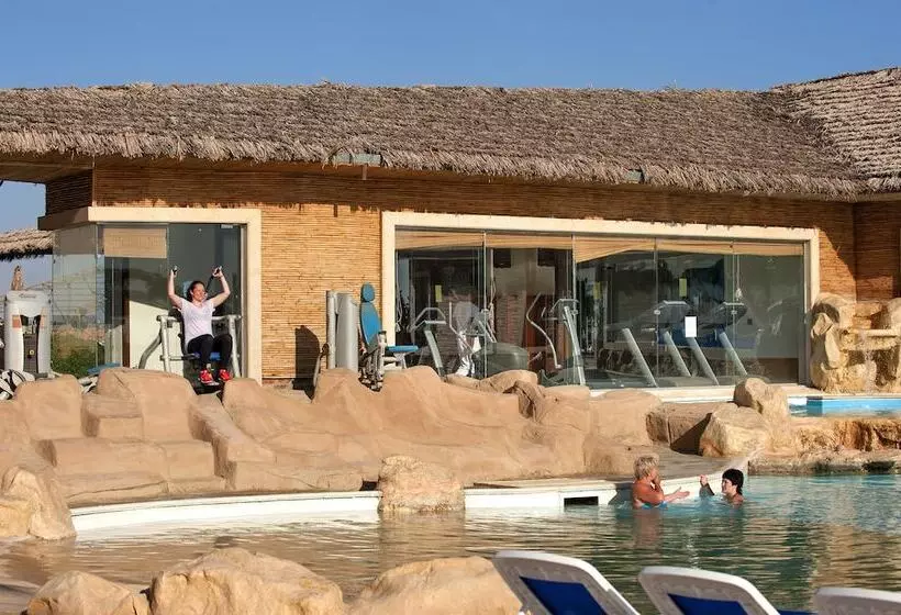 استراحتگاه Amwaj Beach Club Abu Soma