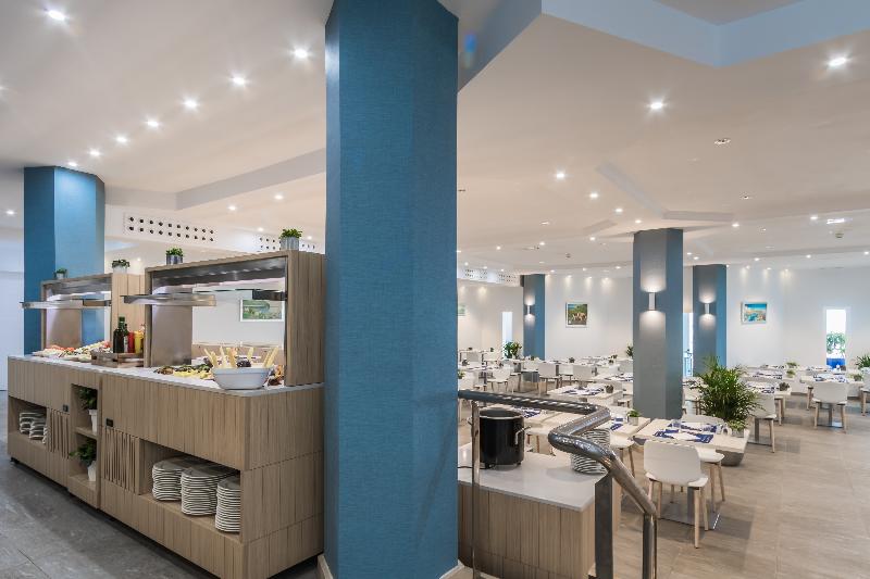 Aparthotel Esquinzo y Monte del Mar