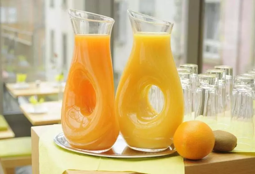 Отель Augustiner Tor