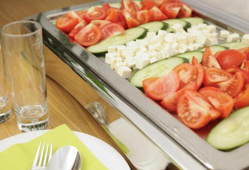 Отель Augustiner Tor