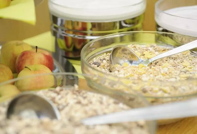 Отель Augustiner Tor