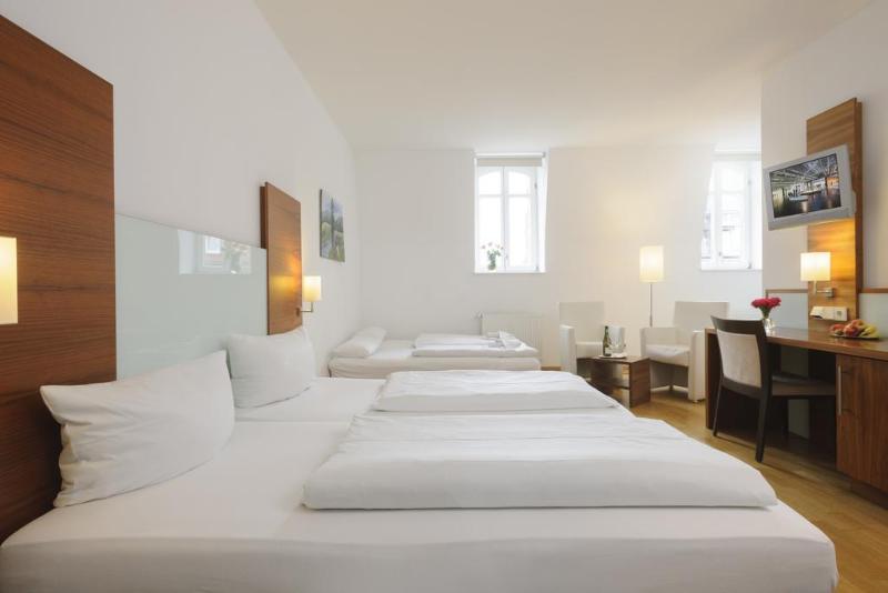 Отель Augustiner Tor