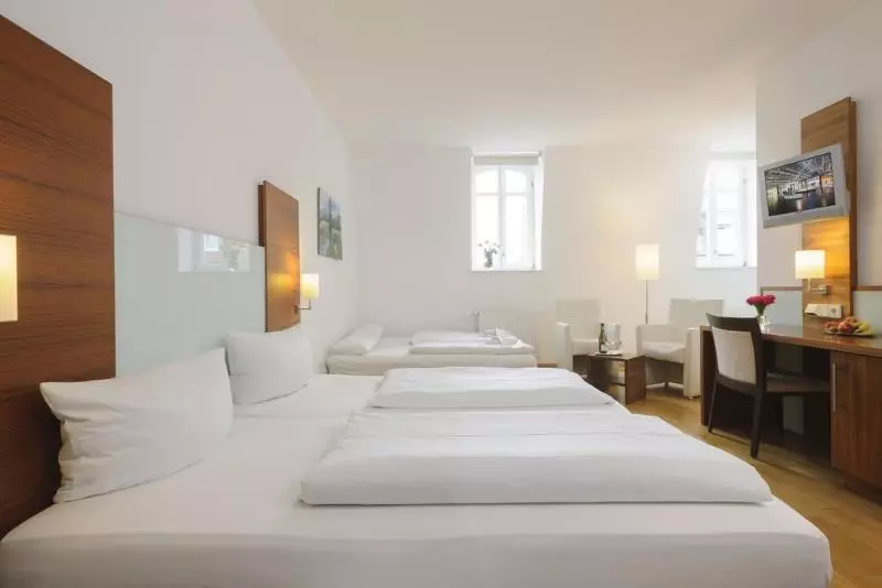 Отель Augustiner Tor