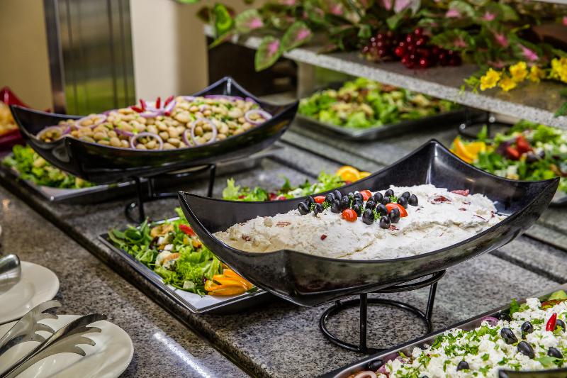 فندق Casa Karina Bansko Half Board & All Inclusive