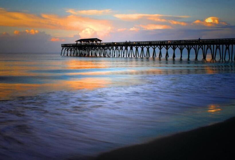 فندق Club Wyndham Towers On The Grove