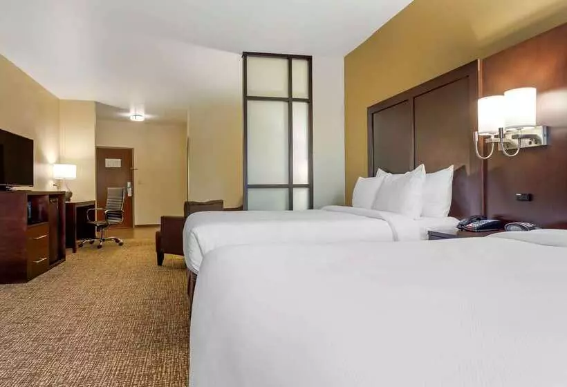 هتل Comfort Suites Little Rock West