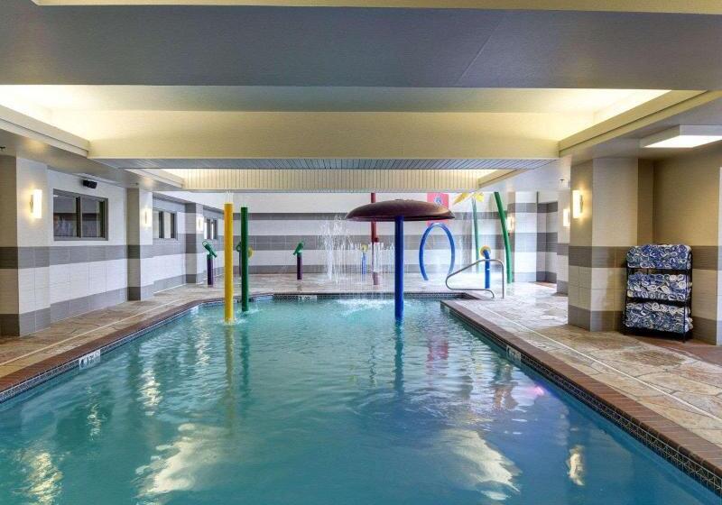 בית מלון כפרי Comfort Suites Little Rock West