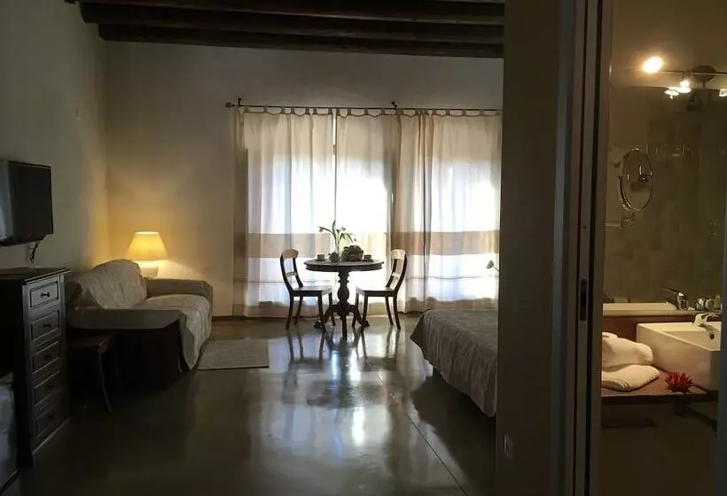 호텔 Corte Fiorita Albergo Diffuso