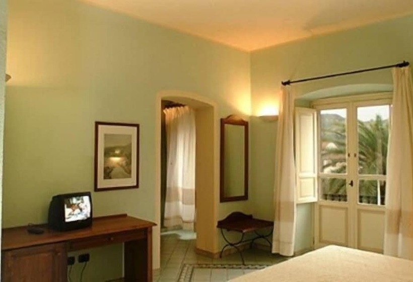 فندق Corte Fiorita Albergo Diffuso
