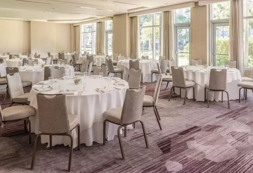 酒店 Courtyard By Marriott Miami Airport