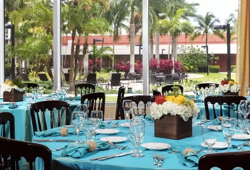 酒店 Courtyard By Marriott Miami Airport