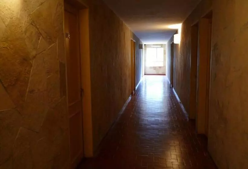 בית מלון כפרי El Hornero Spa