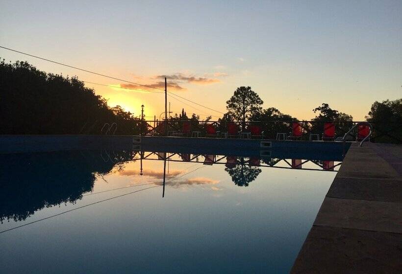 فندق El Hornero Spa