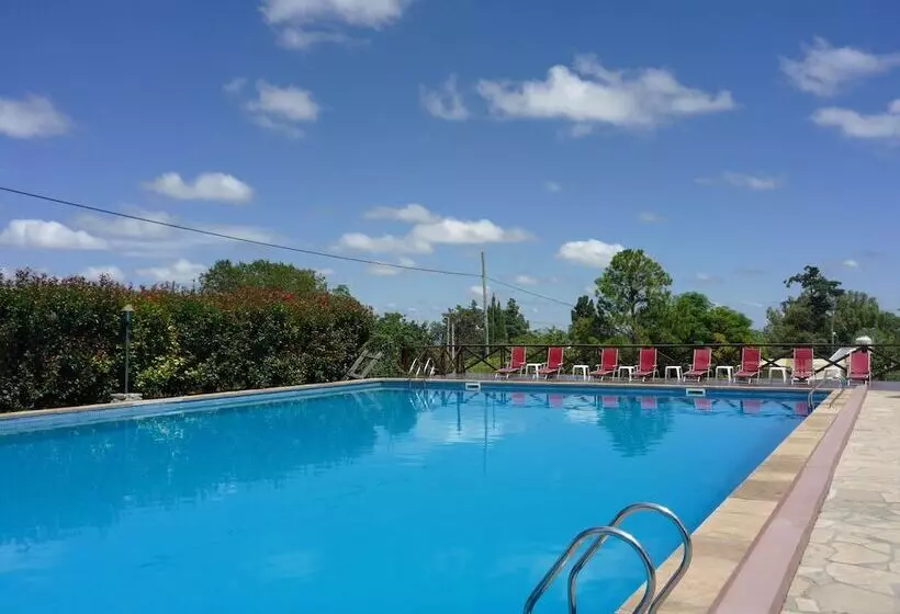 בית מלון כפרי El Hornero Spa